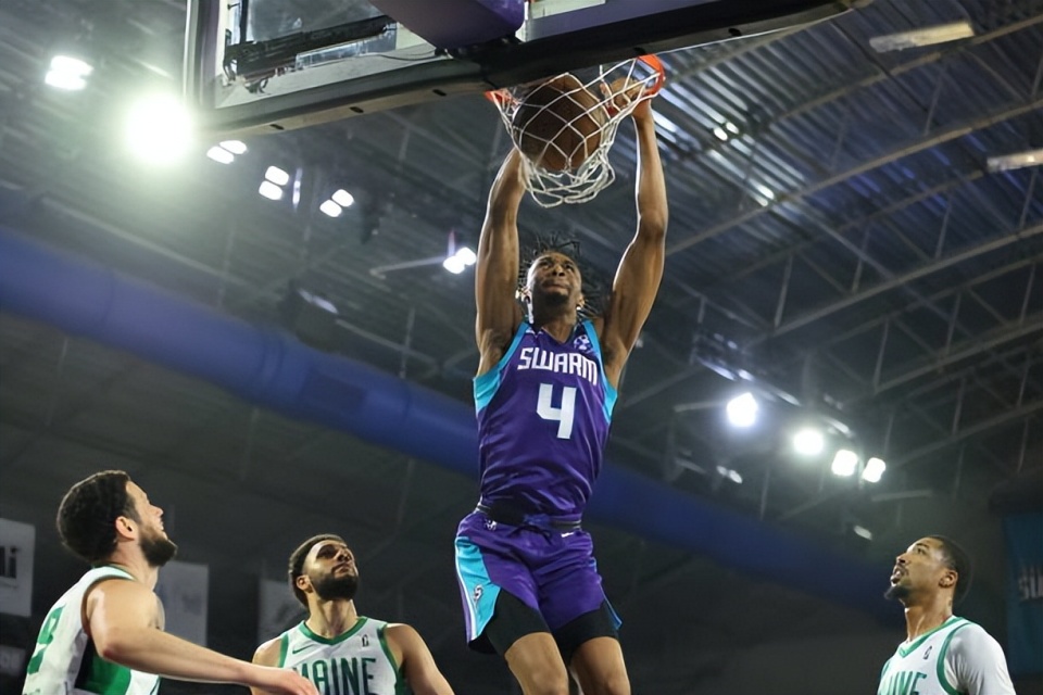 发展联盟赛, JYz, 场均数据为 发展联盟赛, JYz, 场均数据为