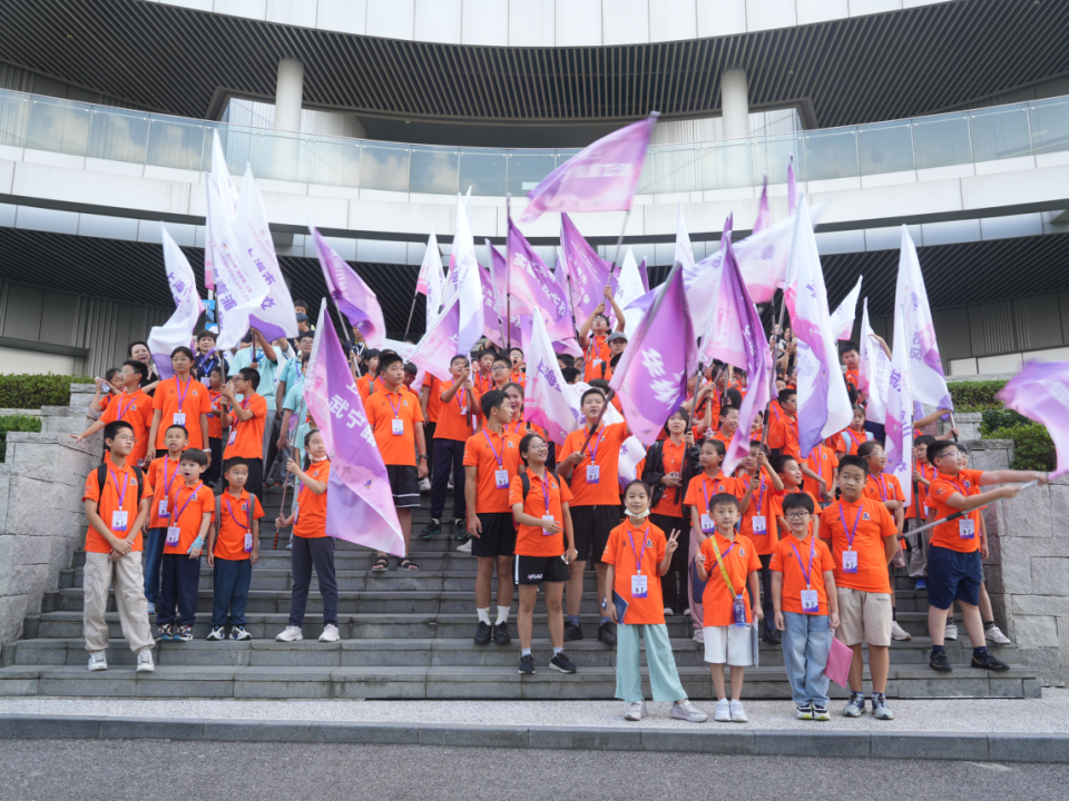 与各地精英 与各地精英